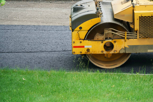 Best Driveway Paving Contractor  in Bacliff, TX